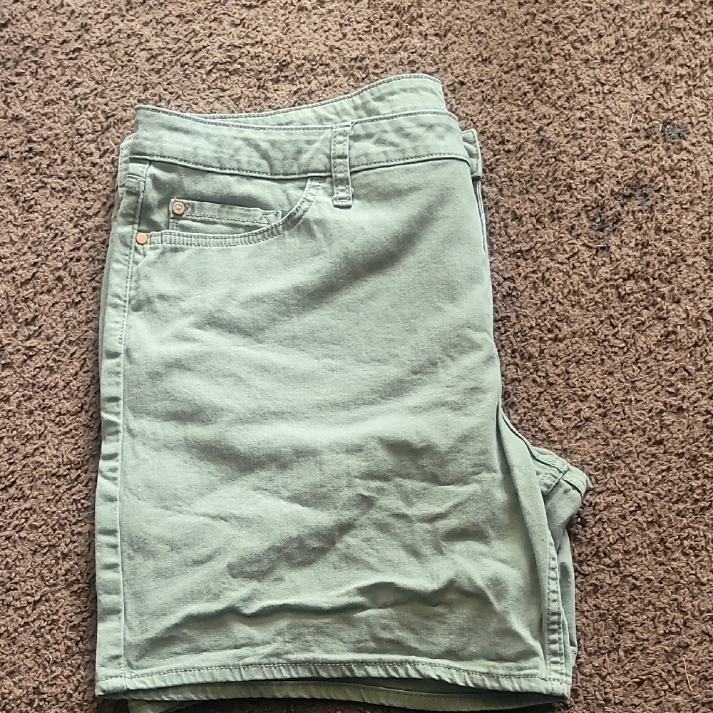 Women's Green Casual Shorts
